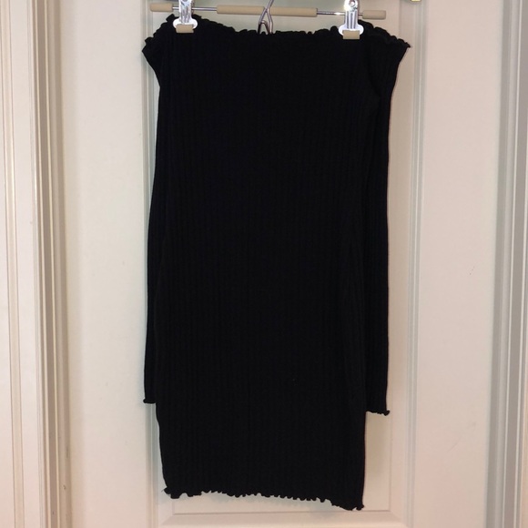 Off the shoulder mini dress - Picture 3 of 5